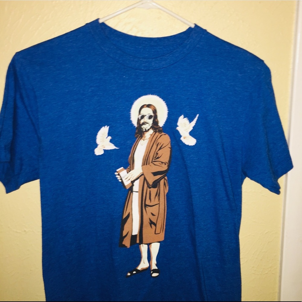 Tee shirt